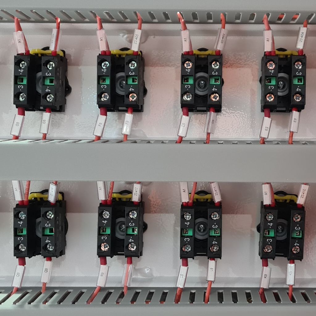 Switchboard interior with control devices